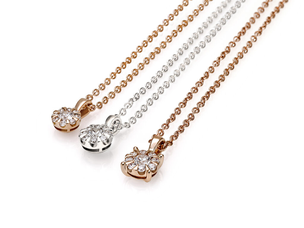 Rosé gold with diamonds