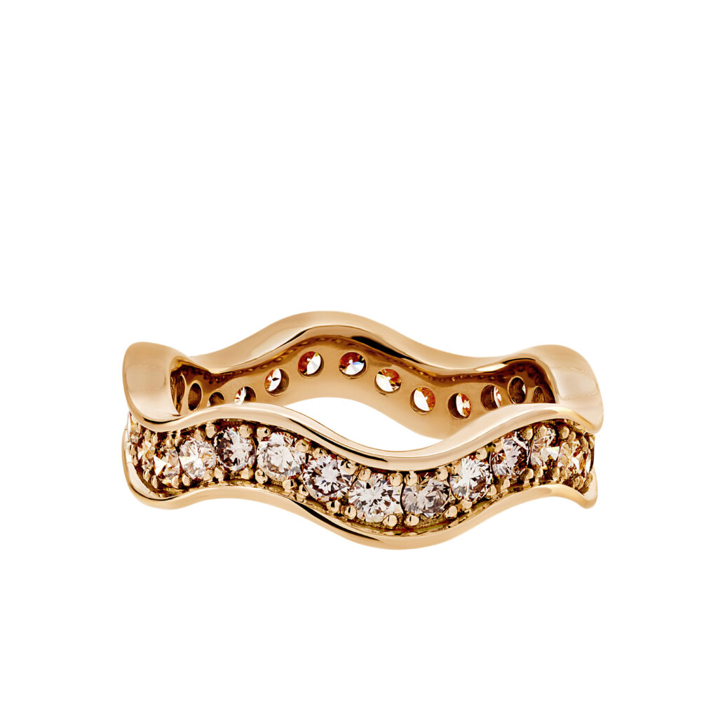 Rosé golden twist ring with champagne diamonds
