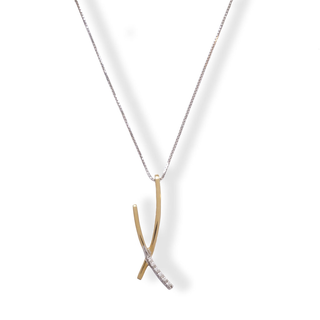 Bicolor necklace with diamonds