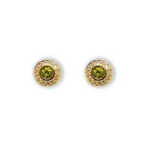 Yellow golden earstuds with peridot and diamonds