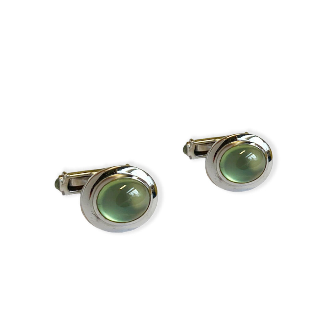 White golden cufflinks with prehnite