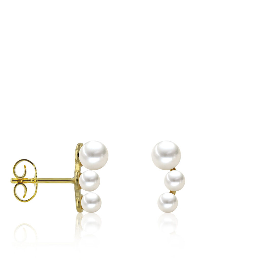 Golden pearl earstuds