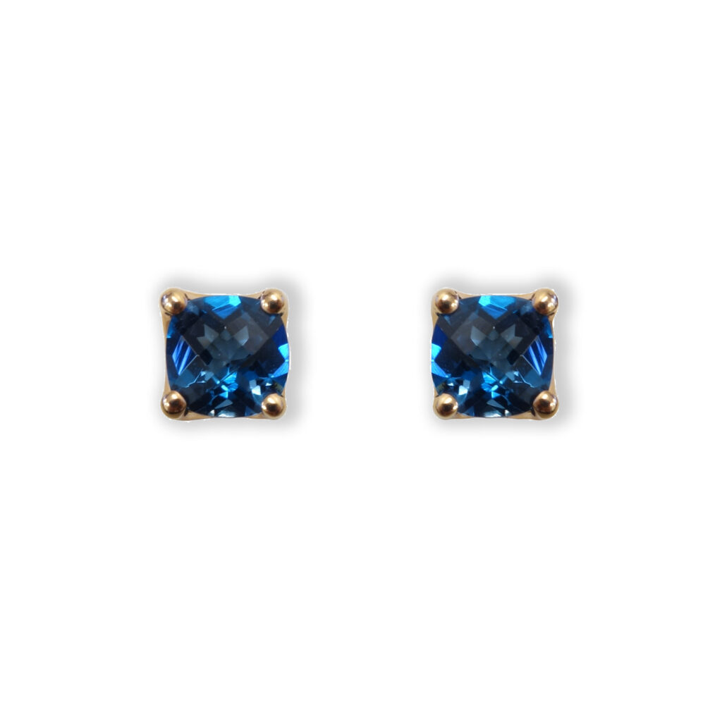 Rosé golden earstuds with London Blue topaz