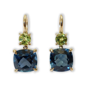 Rosé golden earrings with London Blue topaz and peridot