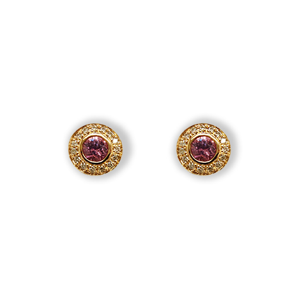 Rosé golden earstuds with pink tourmaline and diamonds