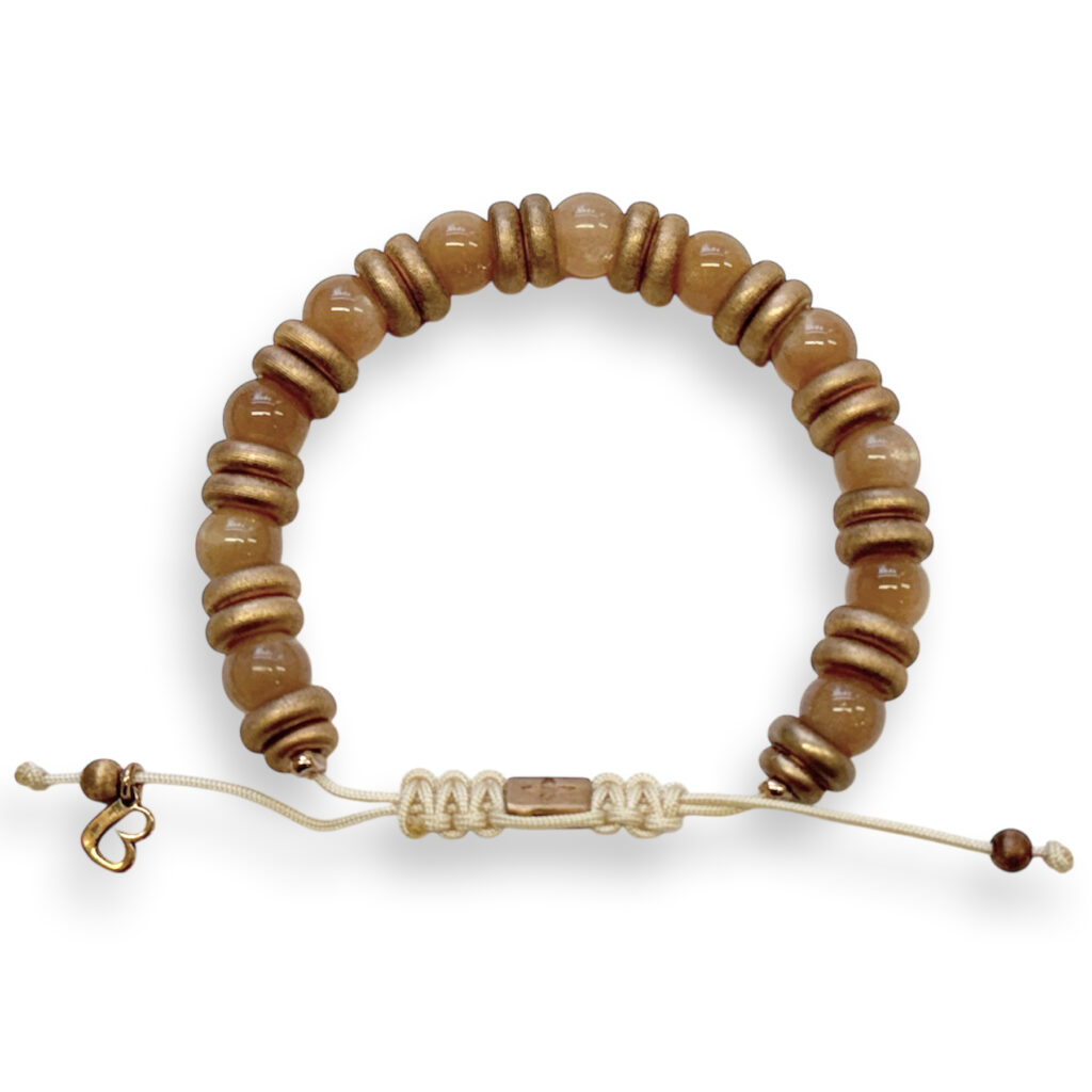 Rose golden bracelet with moonstone