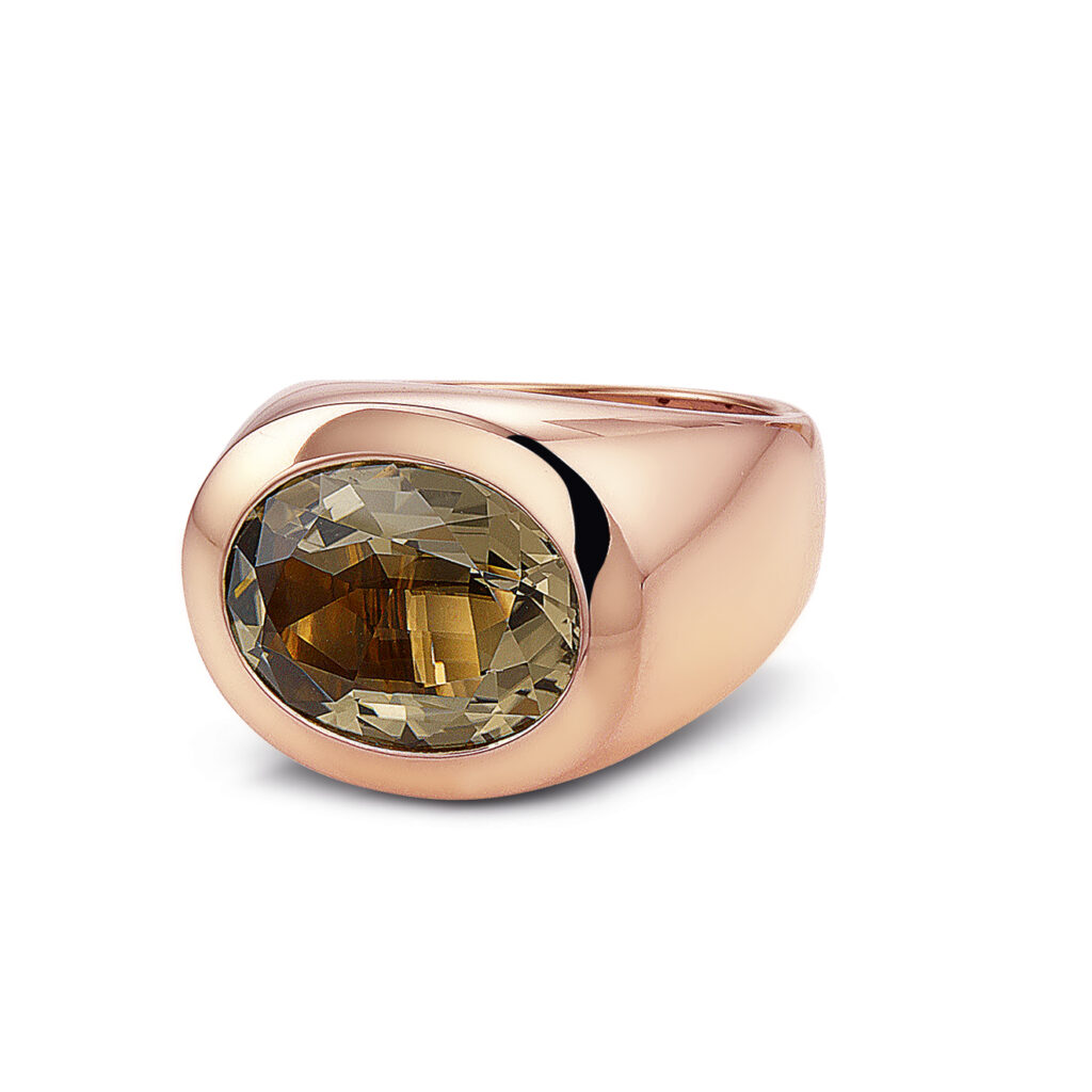 Rose golden ring with smokey quartz