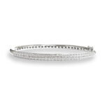 Silver bangle with zirkonia's