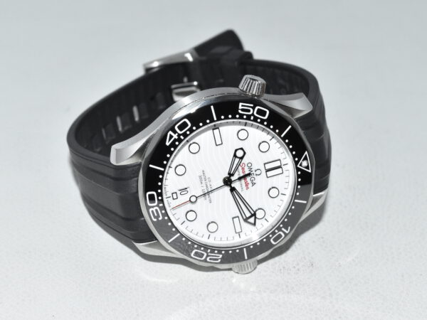 Omega Seamaster Diver 300 M