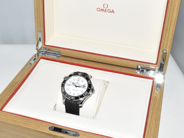 Omega Seamaster Diver 300 M