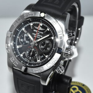 Breitling Chronomat 44 - AB011010/BB08