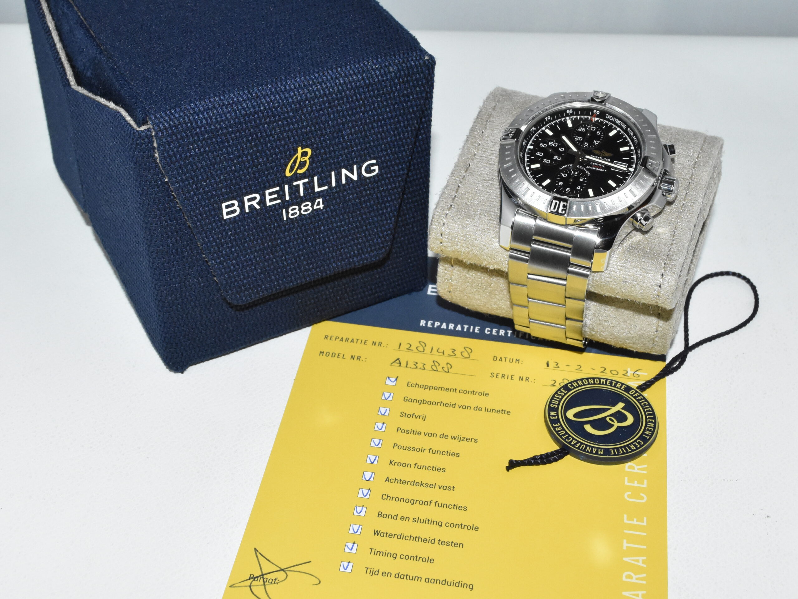 Breitling Colt Chronograph 44 - A13388