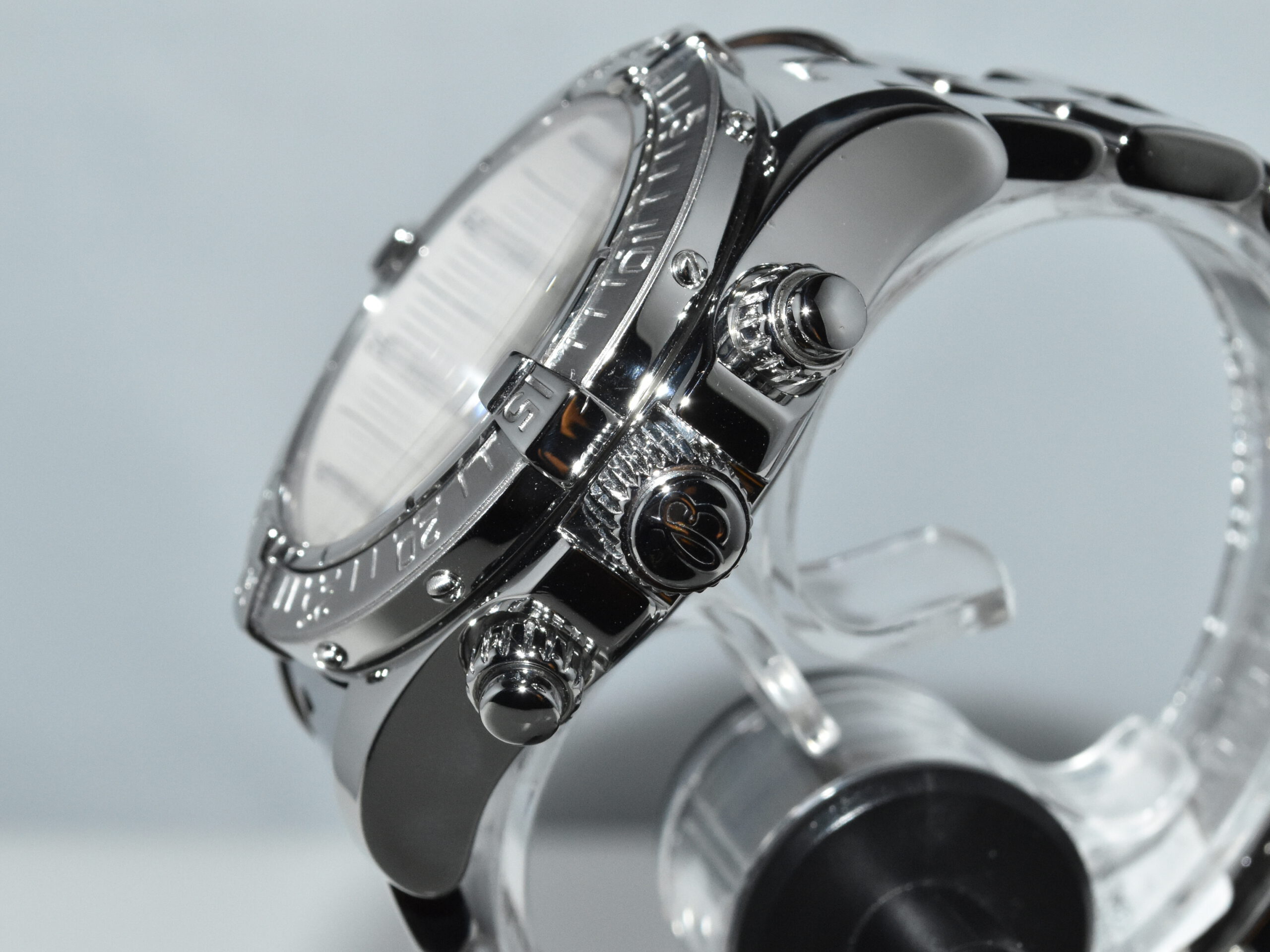 Breitling Superocean Chronograph II 44 - A13340