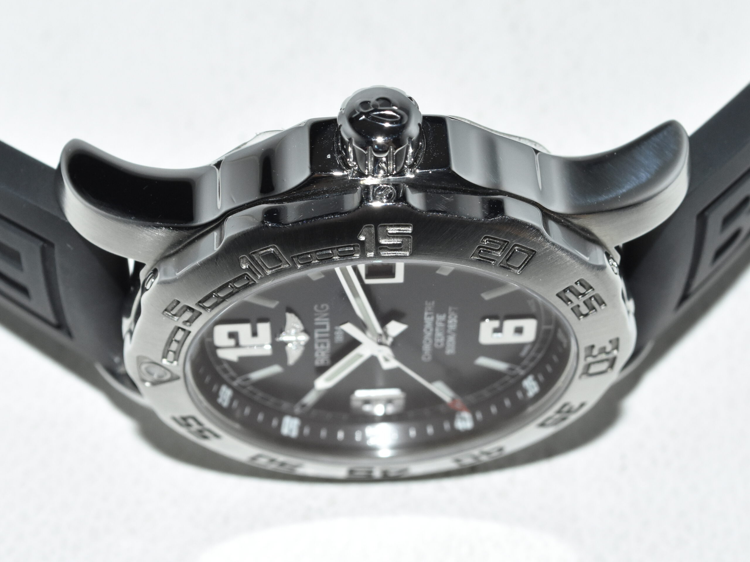 Breitling Colt 44 mm - A74387