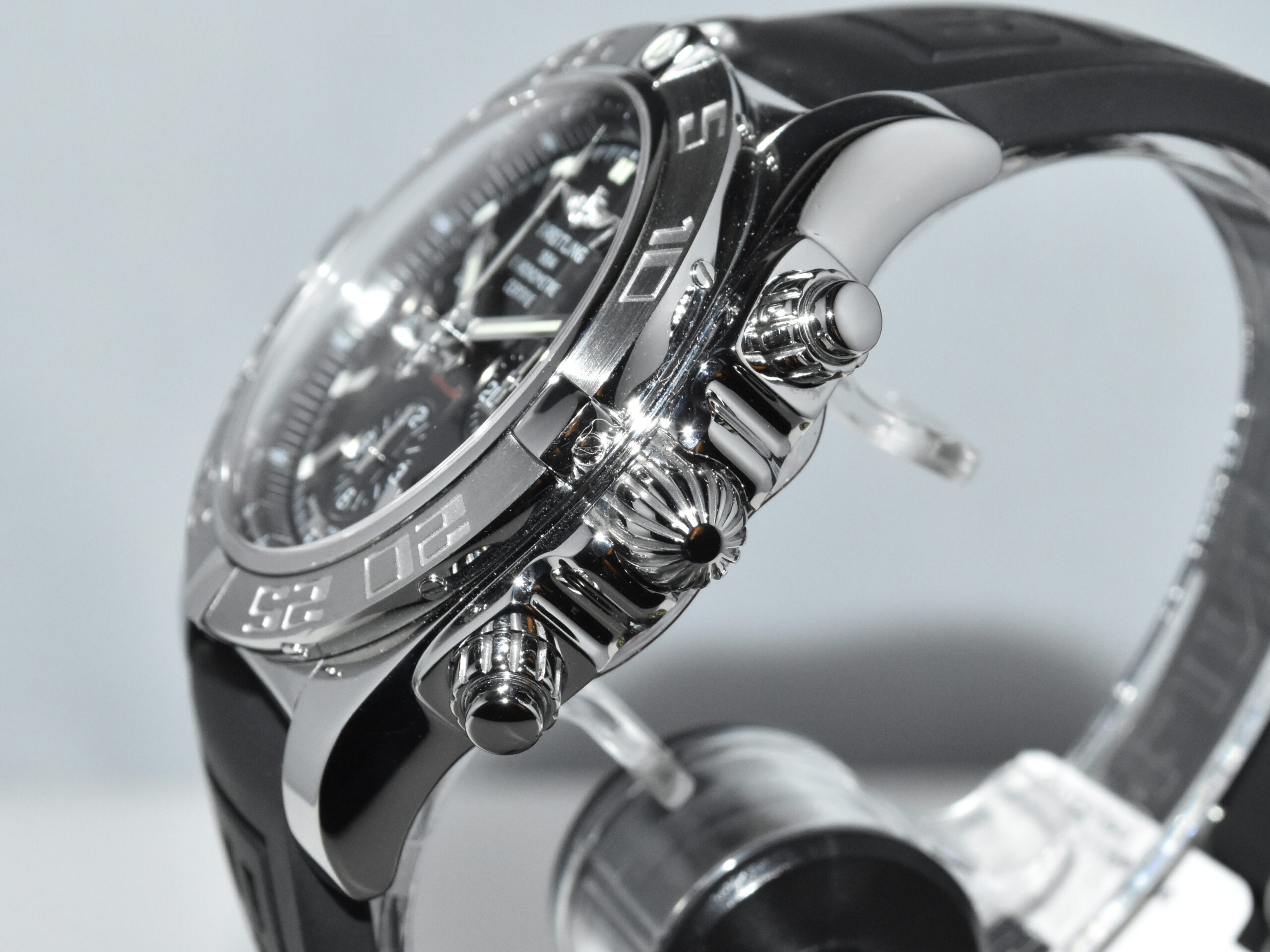 Breitling Chronomat 44 - AB0110